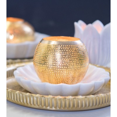 Photophore en laiton doré perforé – Ø 12 cm