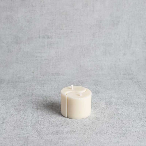 Bougie Yin-Yang naturelle Yvelle petit modèle en cire de colza