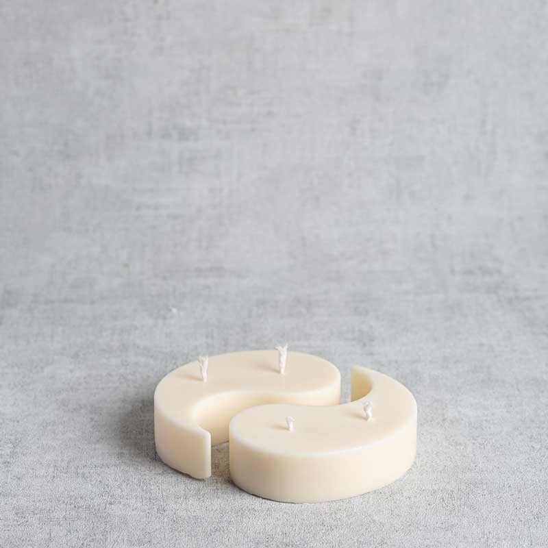 Bougie Yin-Yang Yvoline artisanale fabriquée en ESAT