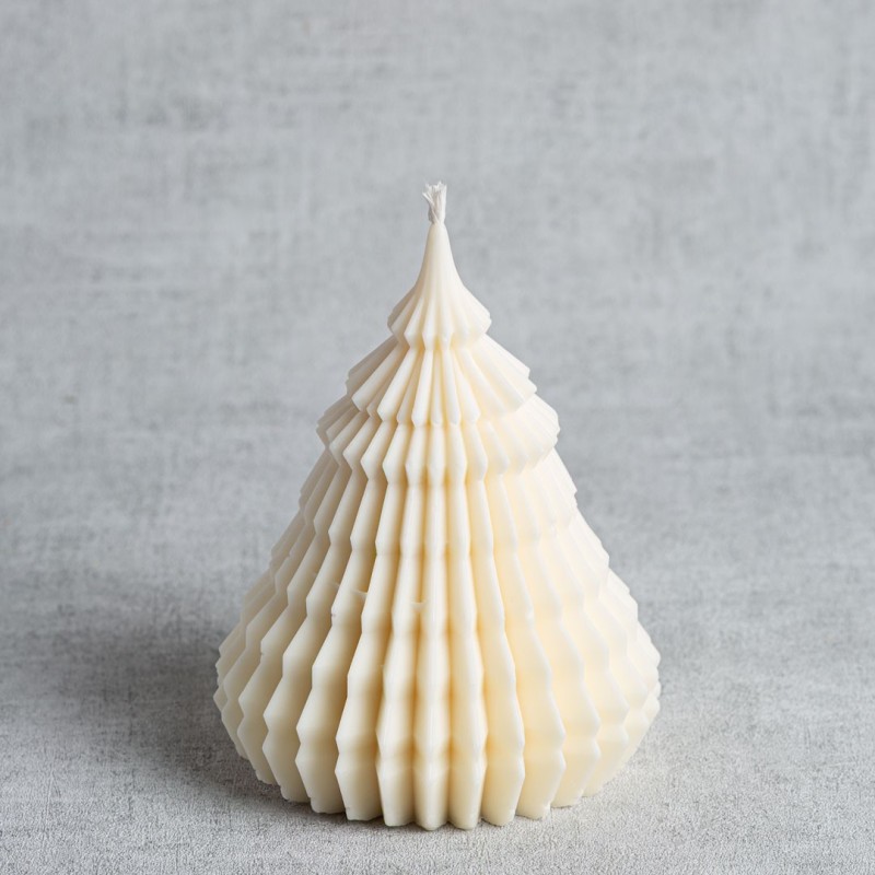 Bougie sapin naturelle géométrique en cire végétale de colza, fabrication artisanale française