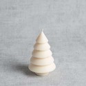 Bougie sapin de Noël conique - naturelle et artisanale - crème - Ø 8 cm - H 12 cm - 100% cire de colza