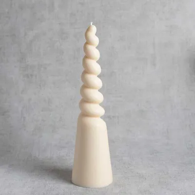 Bougie licorne Liselle en cire de colza, bougie artisanale sculpturale fabrication française