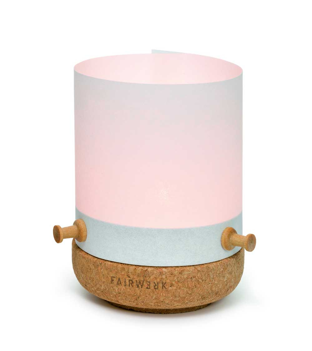 Lanterne Pinnlicht allumée, diffusant une lumière douce.